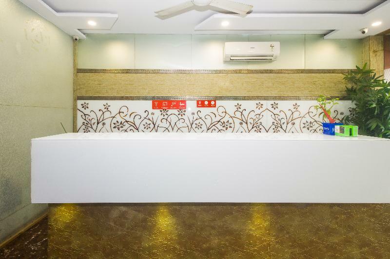 Oyo 8193明珠景观酒店 孟买 外观 照片