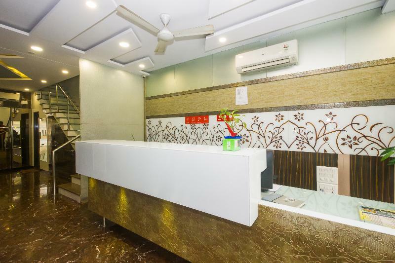 Oyo 8193明珠景观酒店 孟买 外观 照片